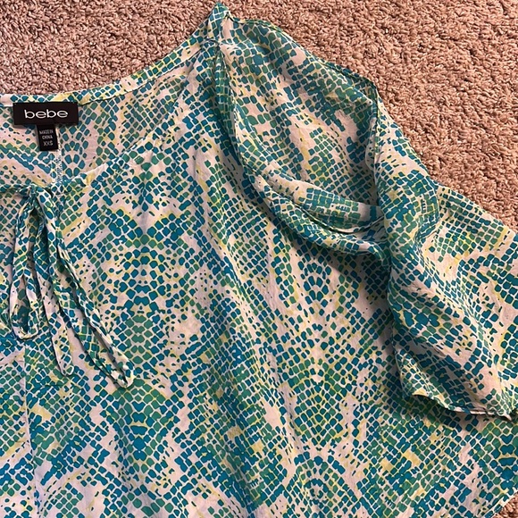 EUC BeBe XXS top - Picture 4 of 4